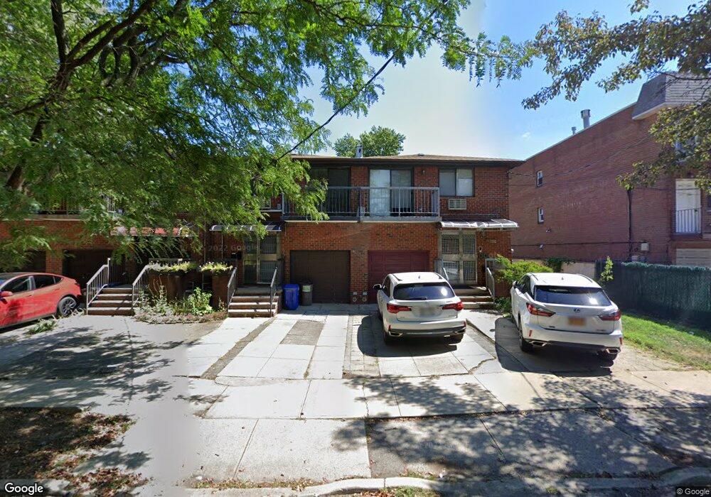 43-07 215th Place unit 1st Fl, Bayside, NY 11361 - photo 1