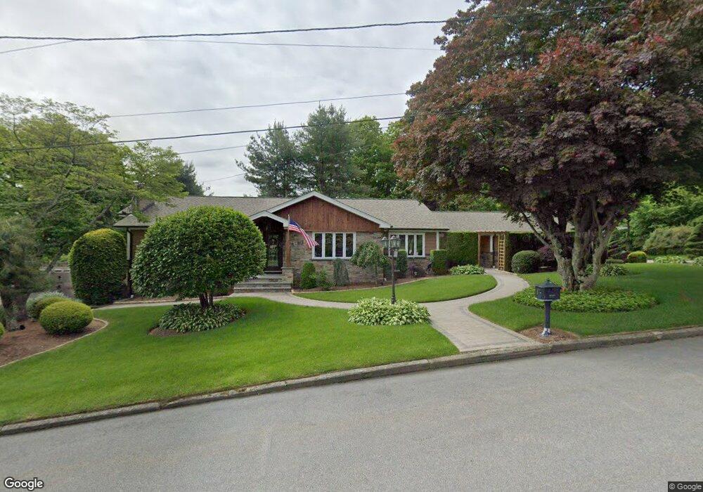 8 Brookwood Dr, Johnston, RI 02919 - photo 1