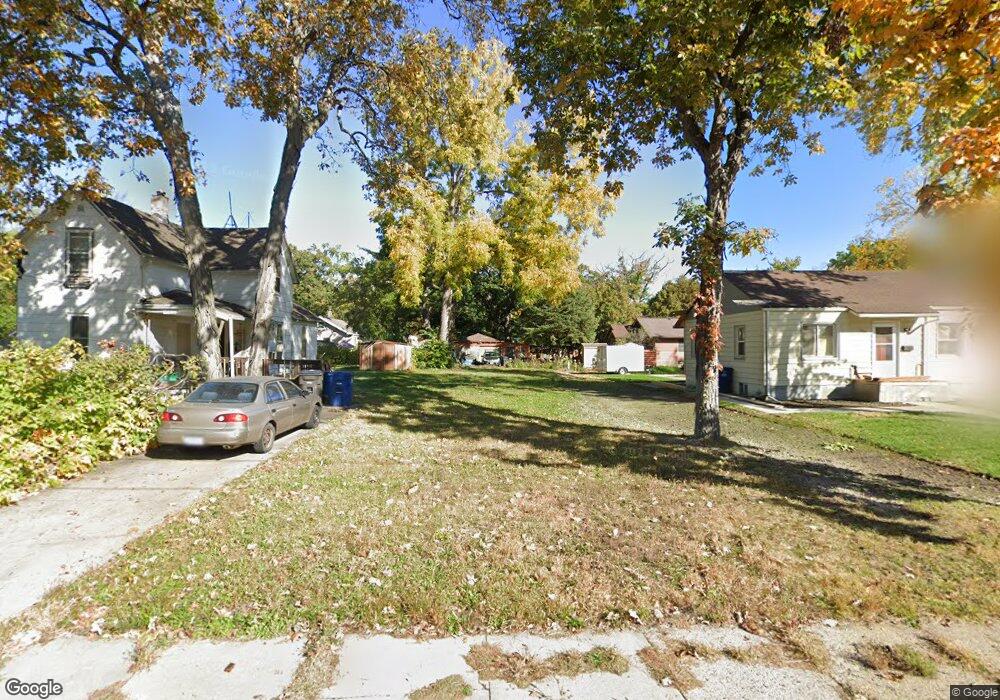 2711 Franklin Ave, Des Moines, IA 50310 - photo 1