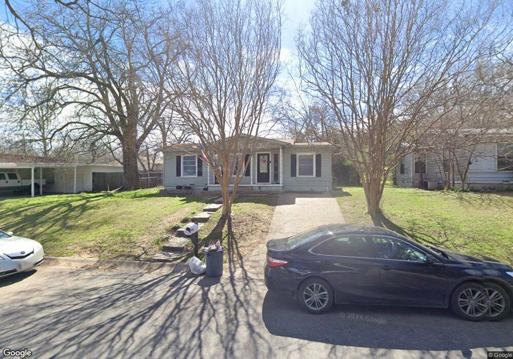 203 Live Oak Ln, Weatherford, TX 76086 - photo 1