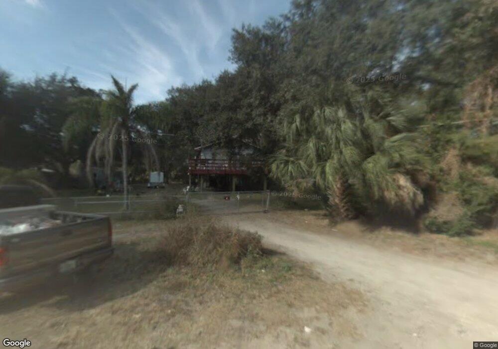 2916 Kingswood Dr, Tampa, FL 33619 - photo 1