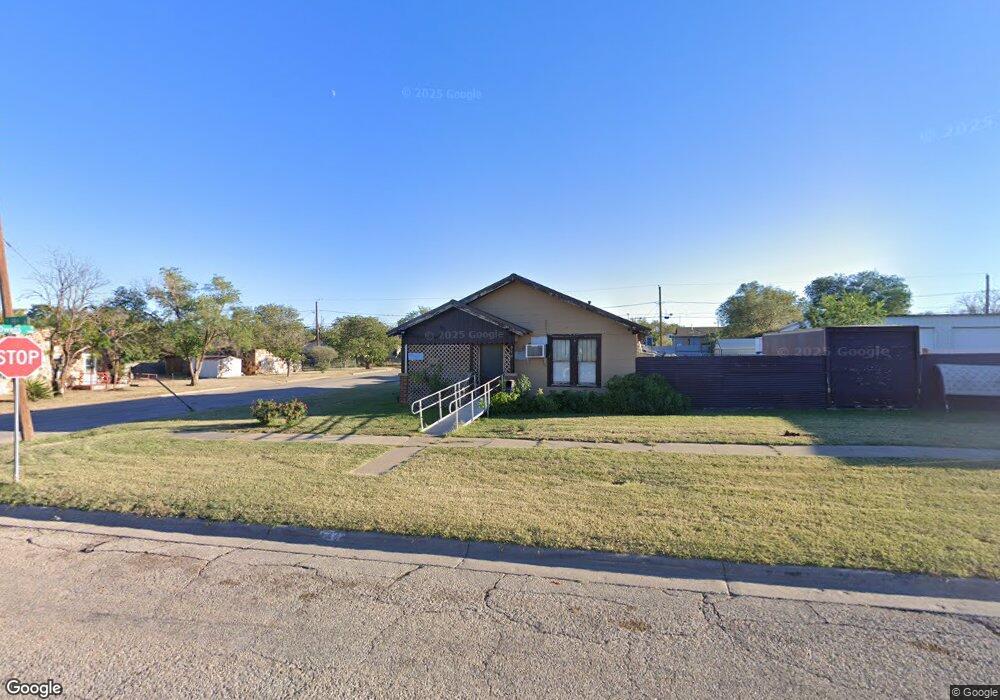 710 E 14th St, Big Spring, TX 79720 - photo 1