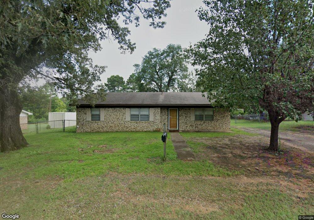 607 E Central St, Hugo, OK 74743 - photo 1