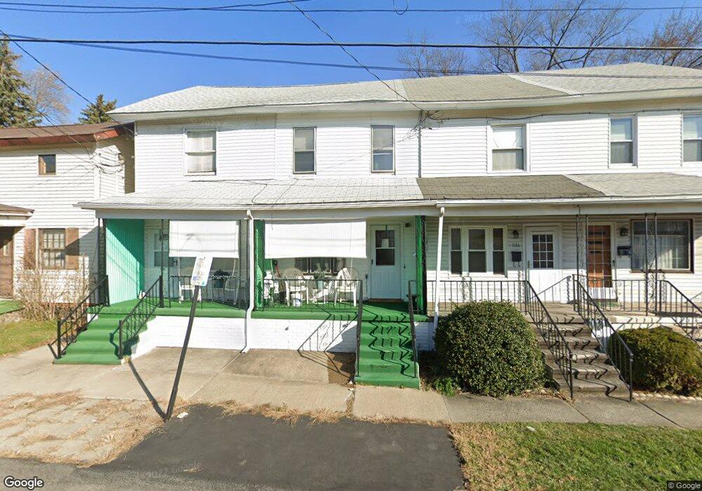 1146 Hampton St, Scranton, PA 18504 - photo 1