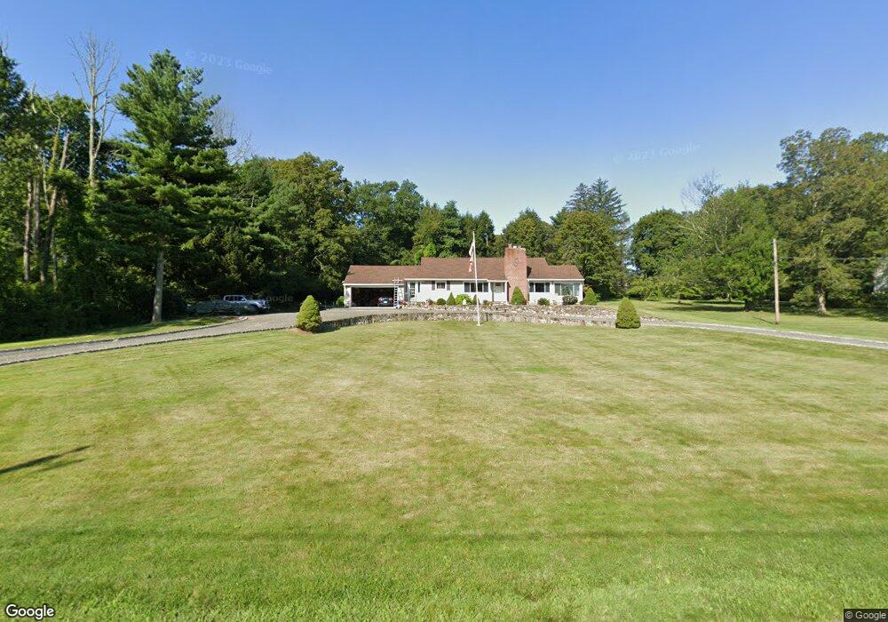 81 Soundview Rd, Ridgefield, CT 06877 - photo 1