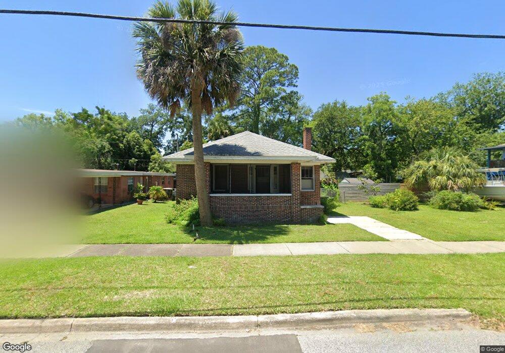 1388 Wolfe St, Jacksonville, FL 32205 - photo 1