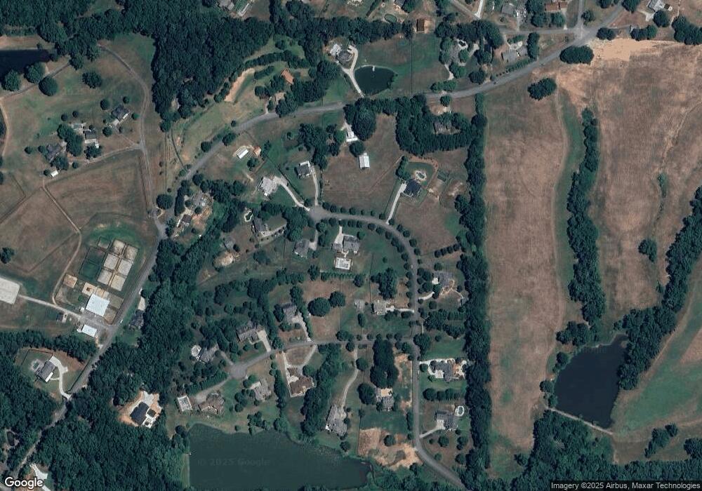 135 Red Gate Lakes Dr, Canton, GA 30115 - photo 1