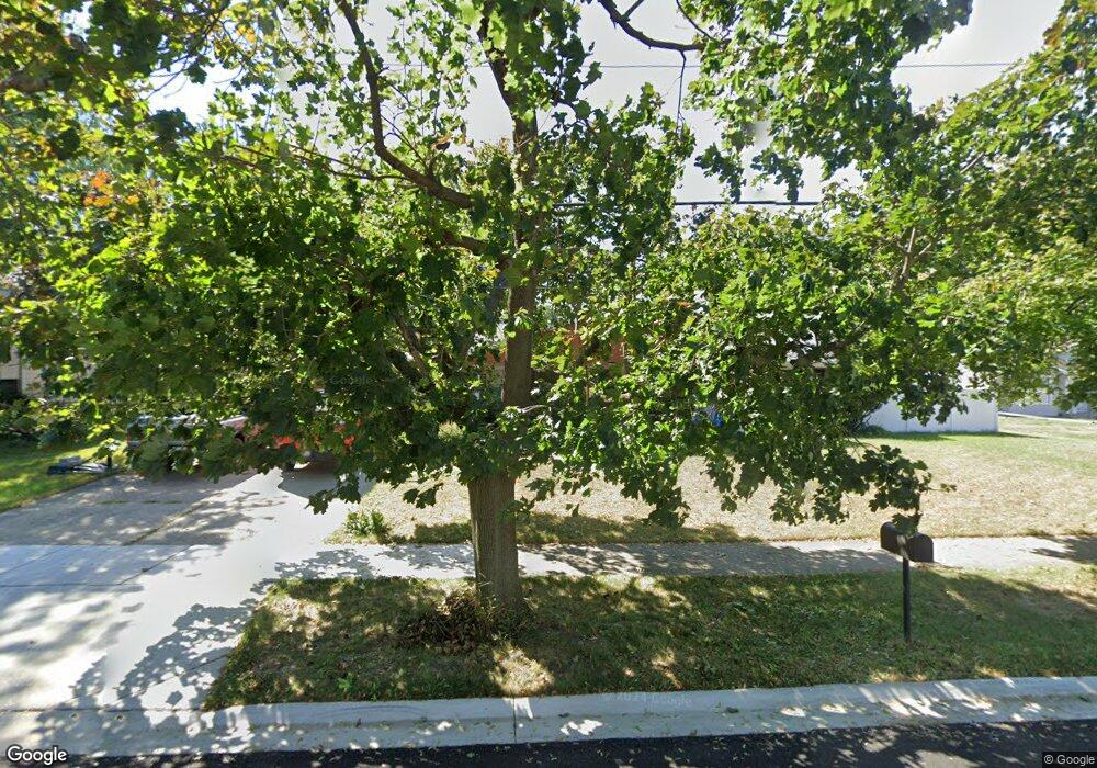 2929 University Ave, Waukegan, IL 60085 - photo 1