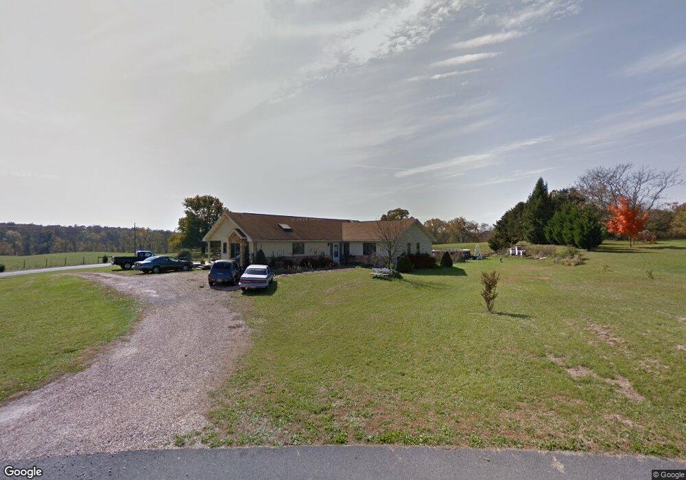 10178 Orenda Dr, Greencastle, PA 17225 - photo 1