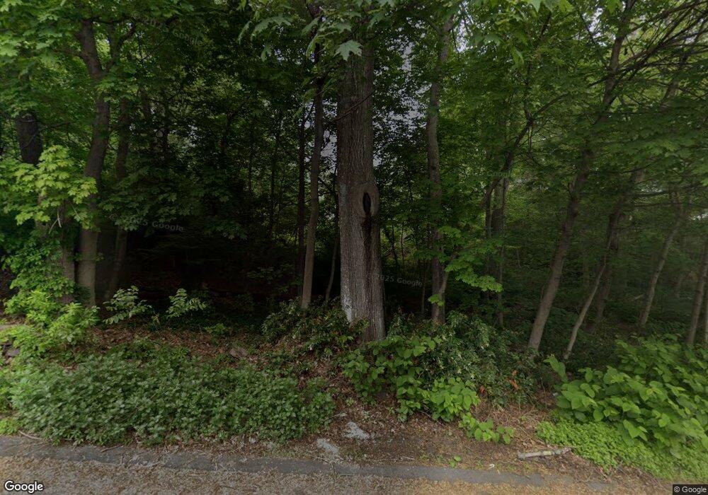 10 Pine St, West Warwick, RI 02893 - photo 1