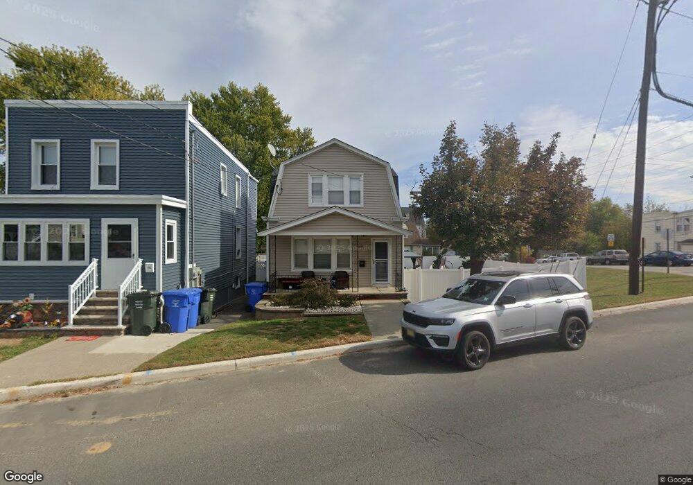 340 Crows Mill Rd, Fords, NJ 08863 - photo 1