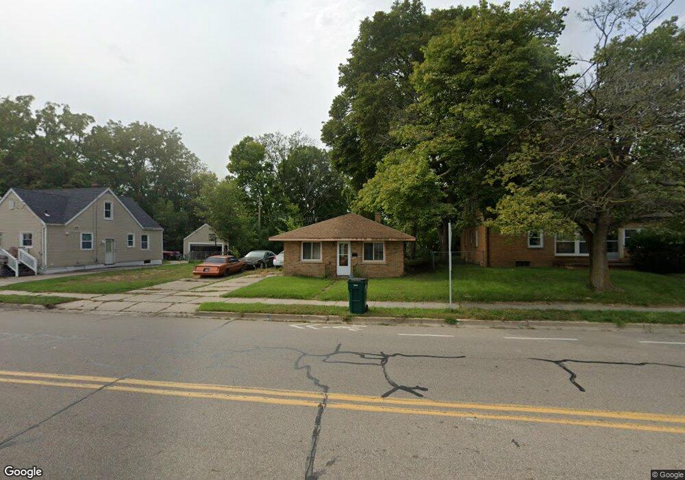 933 N Mlk Blvd, Lansing, MI 48915 - photo 1