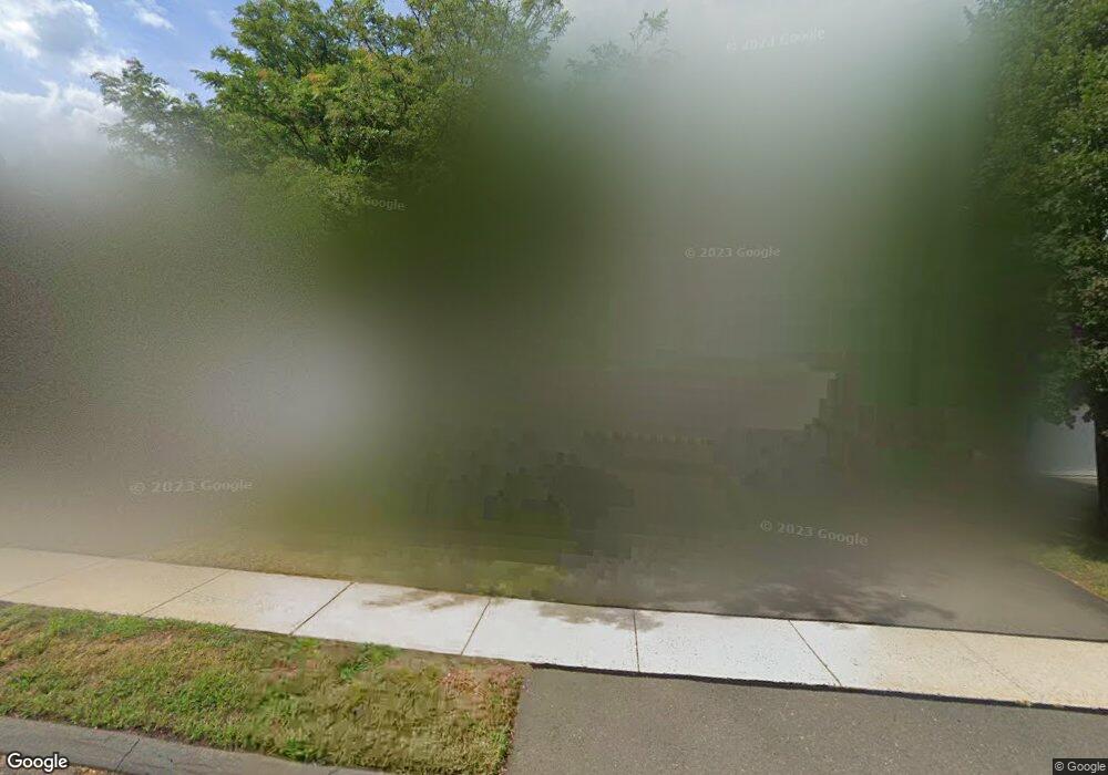 110 Sterling Dr, Newington, CT 06111 - photo 1