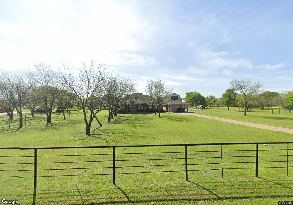 808 Log Cabin Rd, Ennis, TX 75119 - photo 1