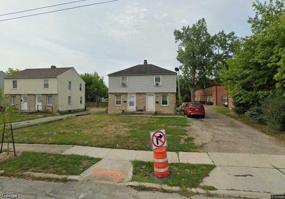 2731-2733 Eakin Rd, Columbus, OH 43204 - photo 1