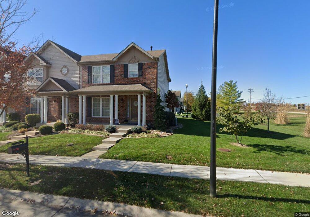 1231 Ridgeway Dr, Lake Saint Louis, MO 63367 - photo 1