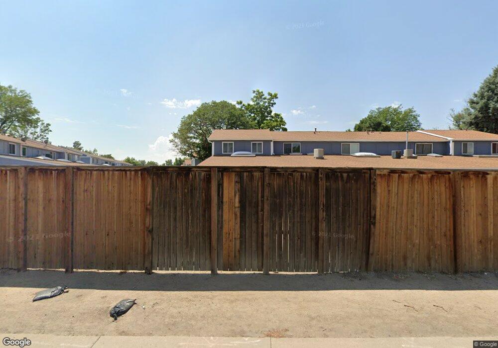 12041 E Canal Dr, Aurora, CO 80011 - photo 1