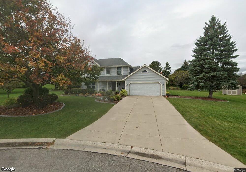 N105W16178 Brook Hollow Ct, Germantown, WI 53022 - photo 1