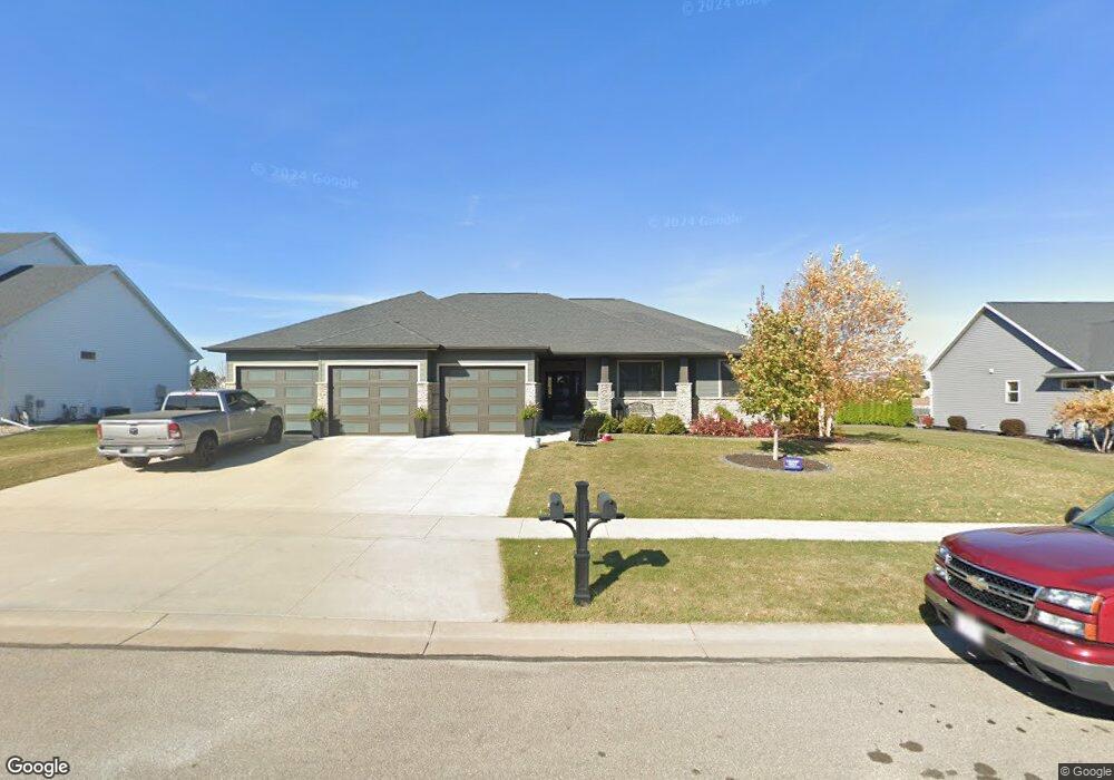 N9431 Emily Ln, Appleton, WI 54915 - photo 1