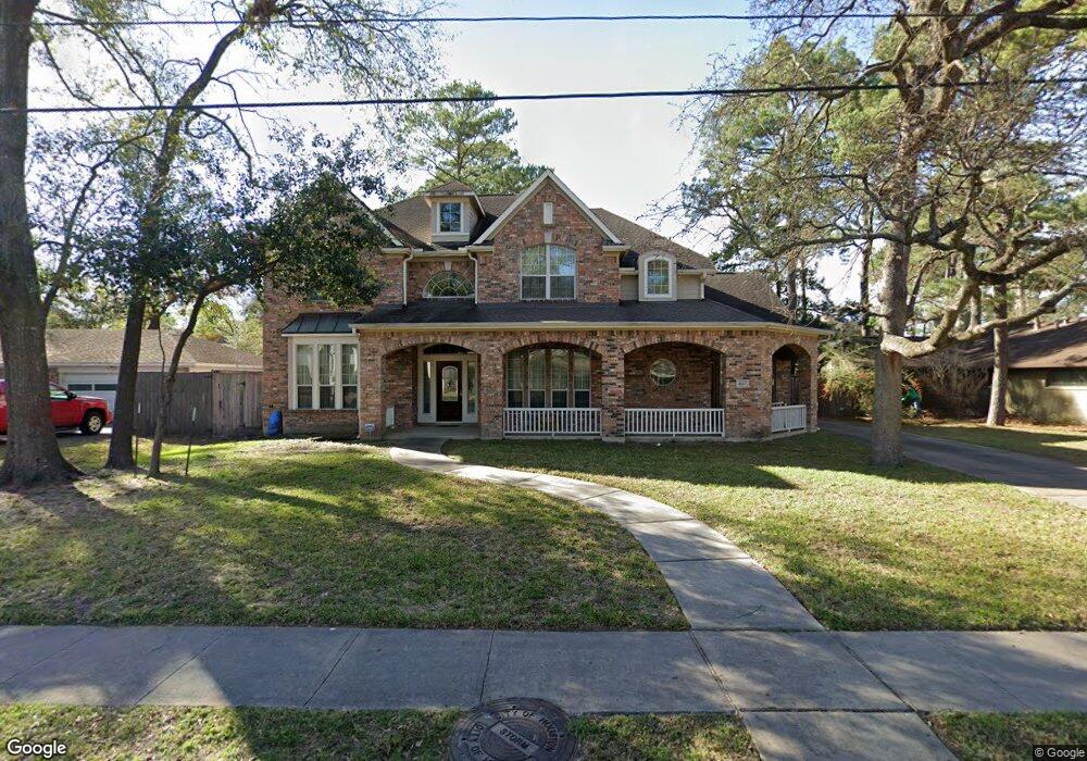 1613 Huge Oaks St, Houston, TX 77055 - photo 1