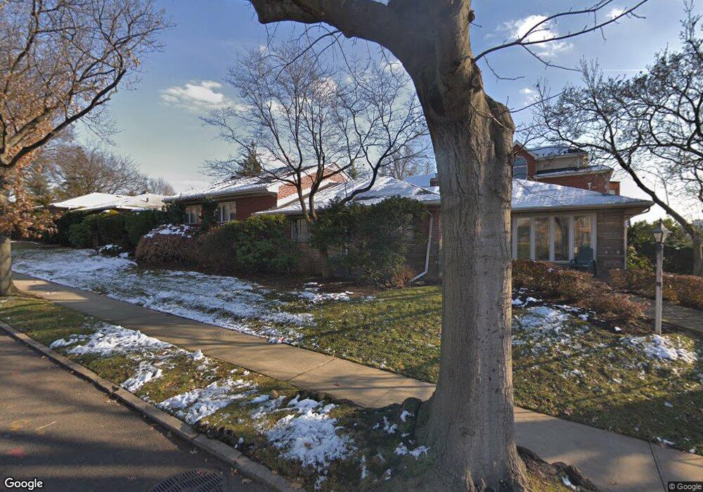 13504 73rd Terrace, Flushing, NY 11367 - photo 1