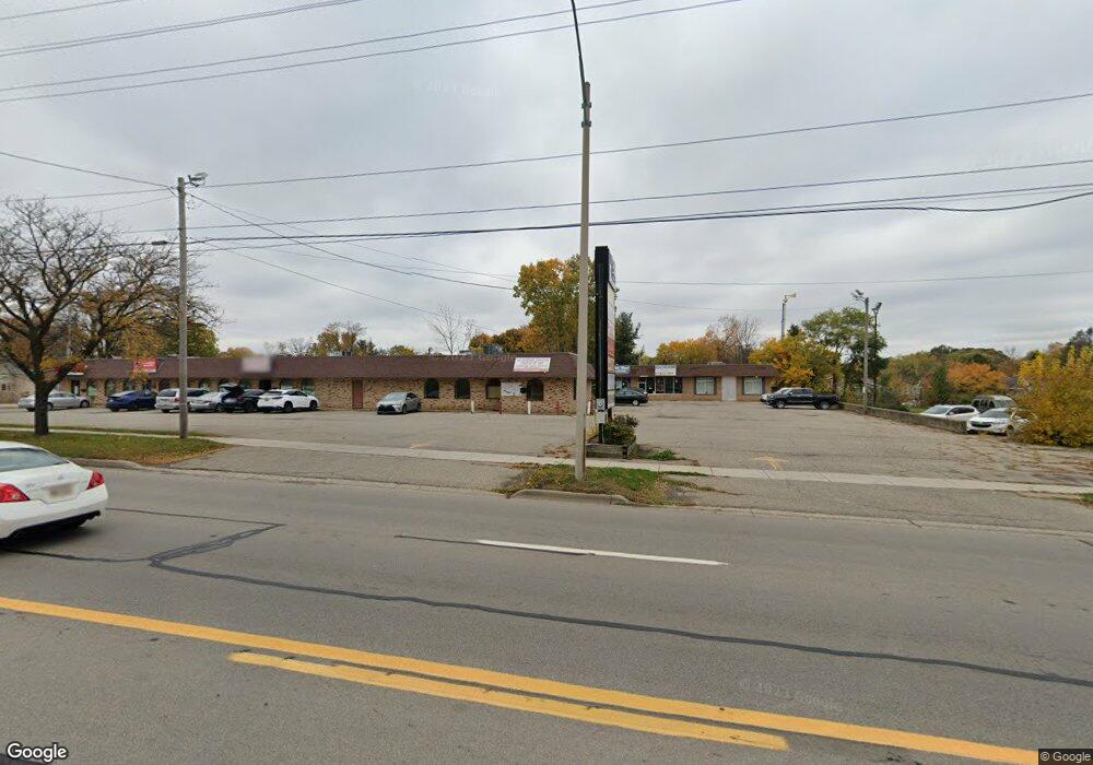 4300 S Martin Luther King jr Blvd unit 7, Lansing, MI 48910 - photo 1