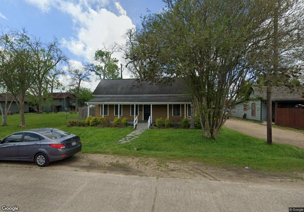 2308 Avenue I, Bay City, TX 77414 - photo 1