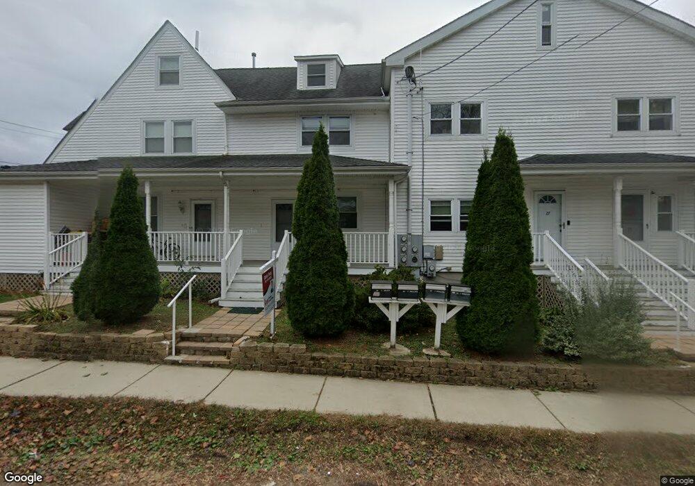 29 Phillips St unit 2, Quincy, MA 02170 - photo 1