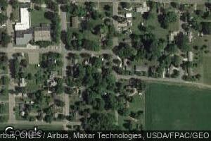 420 4th St S, Franklin, MN 55333