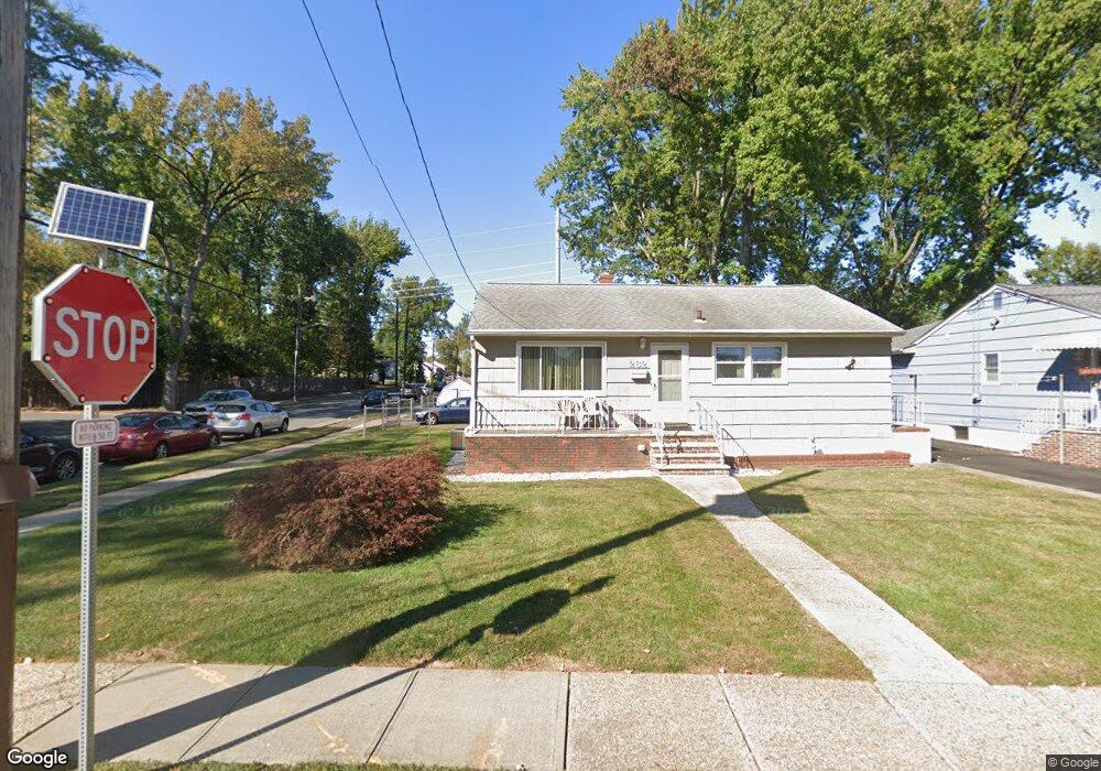 262 W 9th Ave, Roselle, NJ 07203 - photo 1