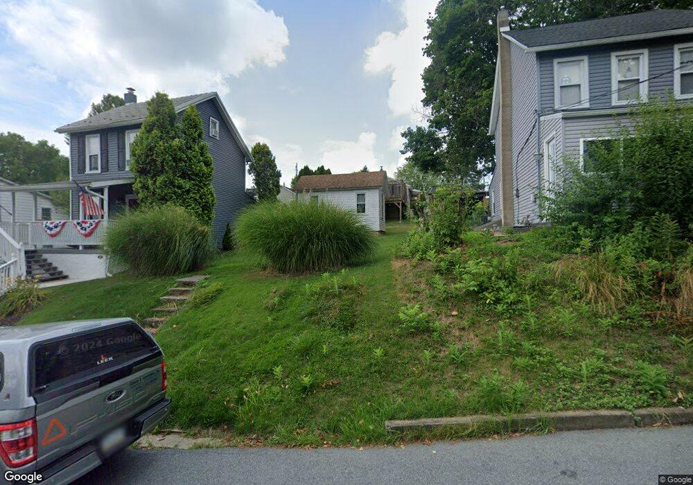 2316 N Lehigh Ave, Whitehall, PA 18052 - photo 1