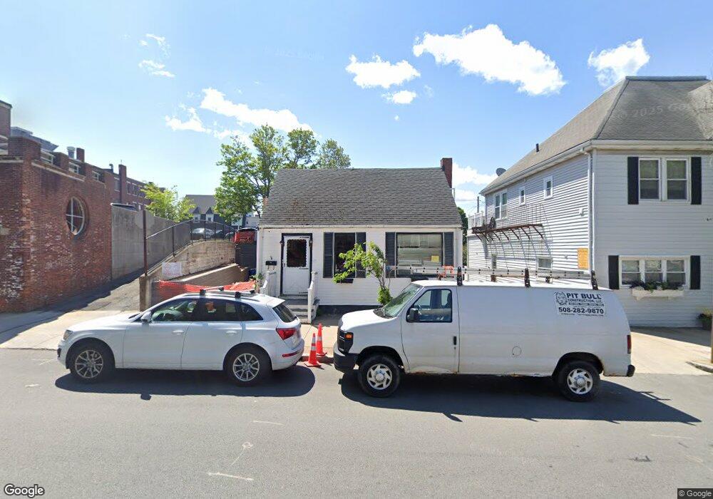 22 Pauline St unit 24, Winthrop, MA 02152 - photo 1