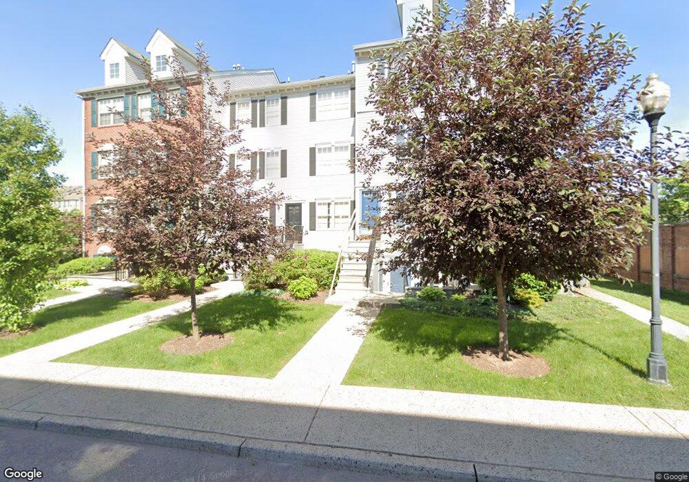 31 Wickliffe St, Newark, NJ 07103 - photo 1