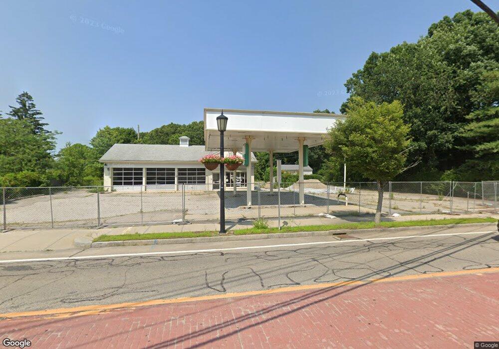 227 County Rd, Barrington, RI 02806 - photo 1