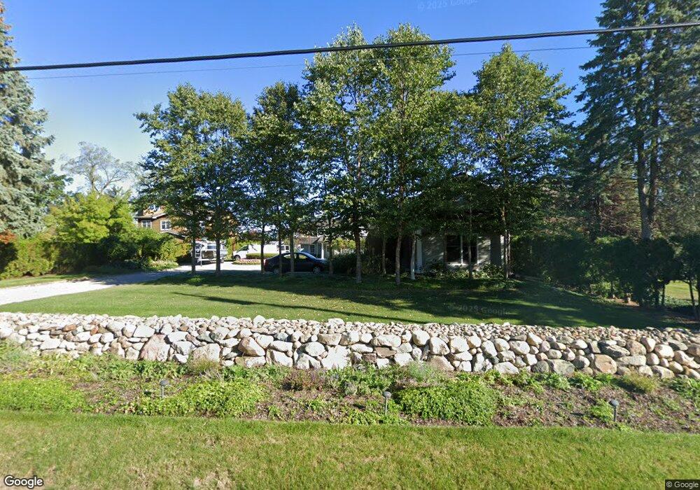 3140 Interlaken St, West Bloomfield, MI 48323 - photo 1