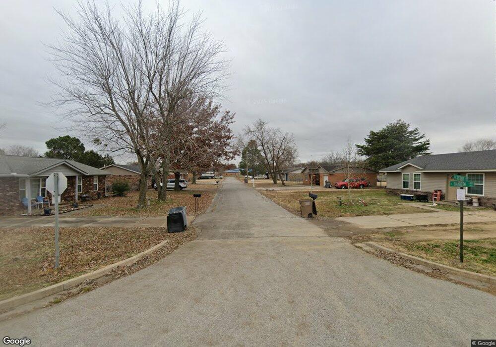 500 N Dakota Ave, Haskell, OK 74436 - photo 1