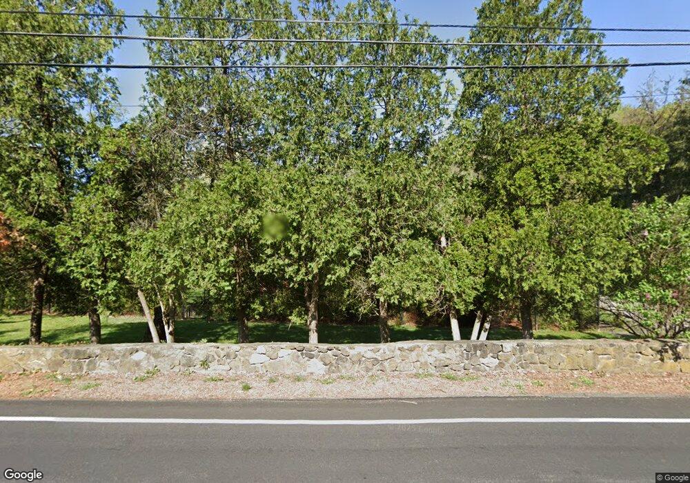 143 Watch Hill Rd, Cortlandt Manor, NY 10567 - photo 1