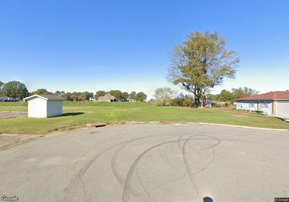 1816 N Spring St, Stuttgart, AR 72160 - photo 1