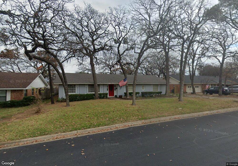 1120 Forest Oaks Ln, Hurst, TX 76053 - photo 1