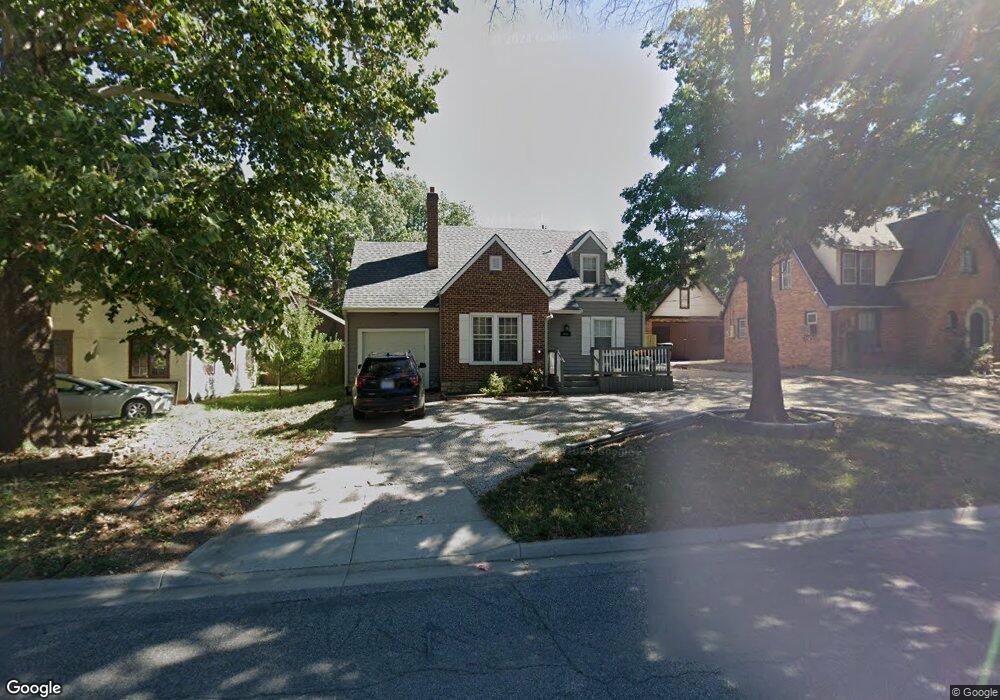 818 SW Gage Blvd, Topeka, KS 66606 - photo 1