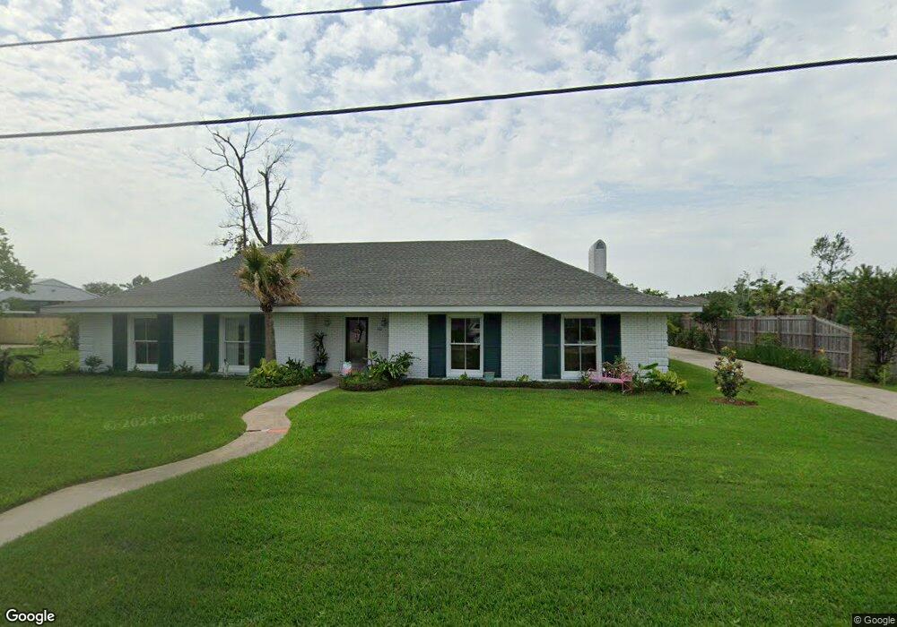 1101 Henrietta Ln, Lake Charles, LA 70605 - photo 1