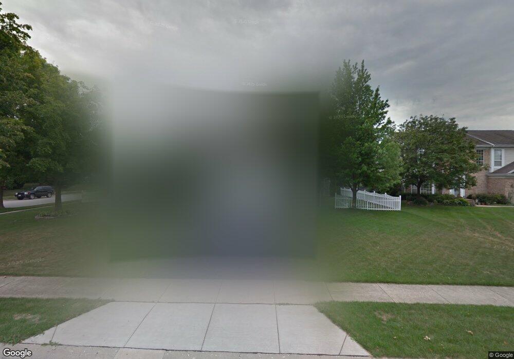 760 Pickwick Ct, Algonquin, IL 60102 - photo 1