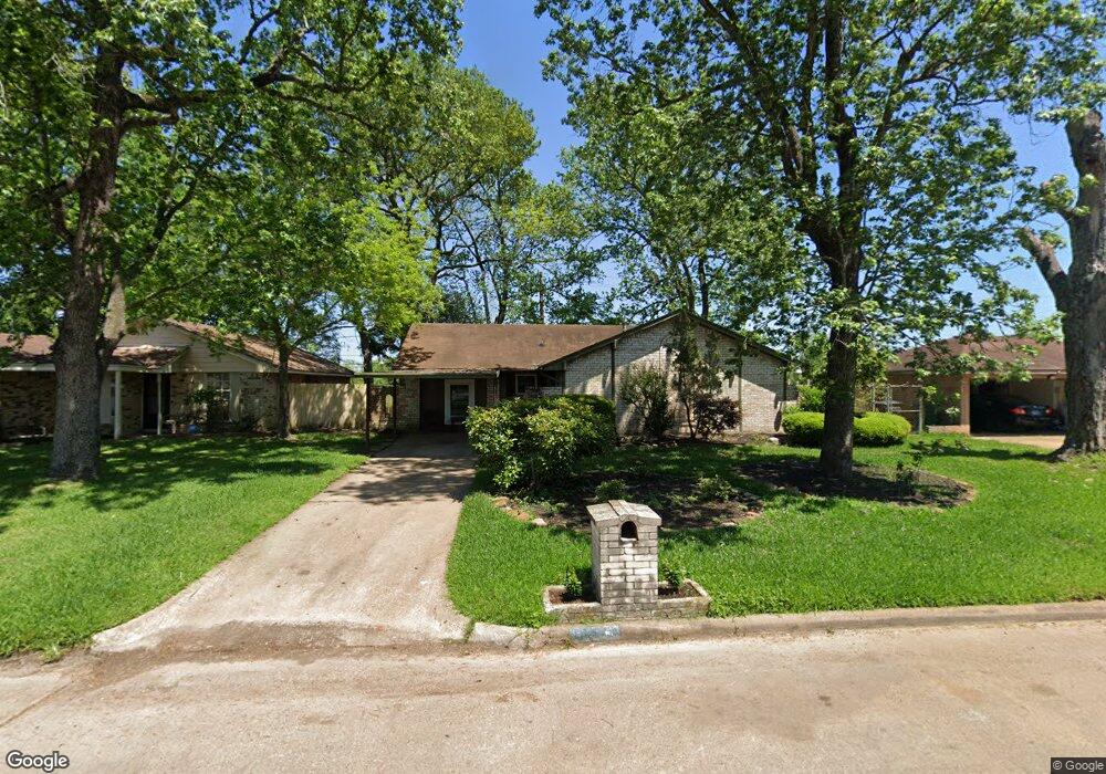 10530 Woodwick St, Houston, TX 77016 - photo 1