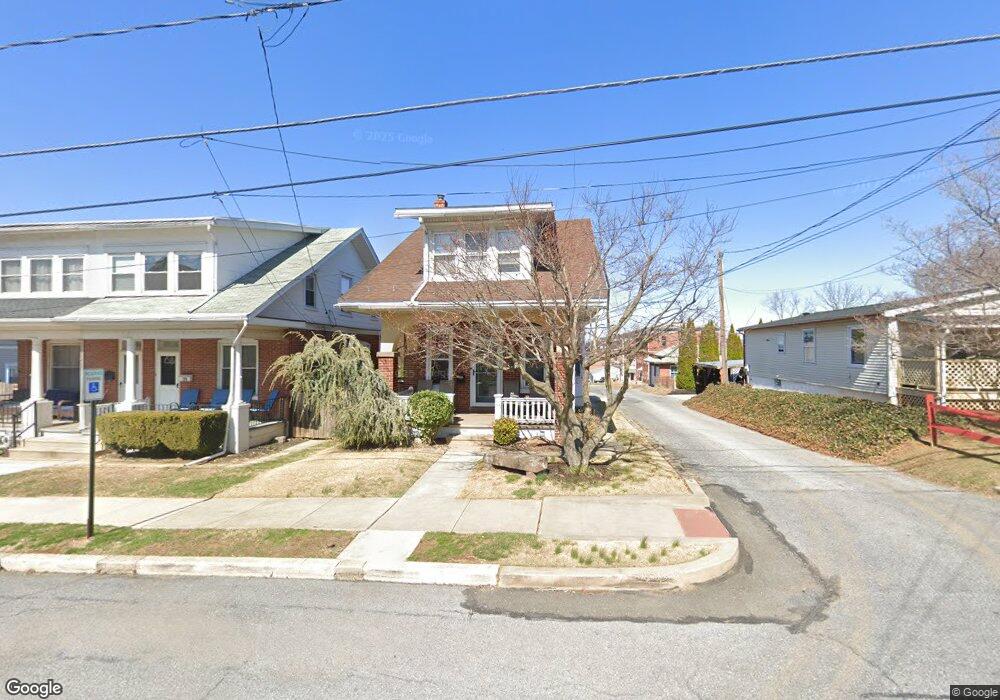 27 W Broad St, Reading, PA 19607 - photo 1