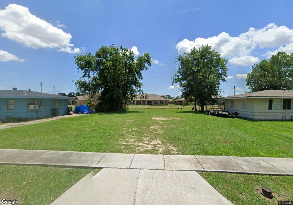 2338 S Roosevelt St, Lake Charles, LA 70607 - photo 1