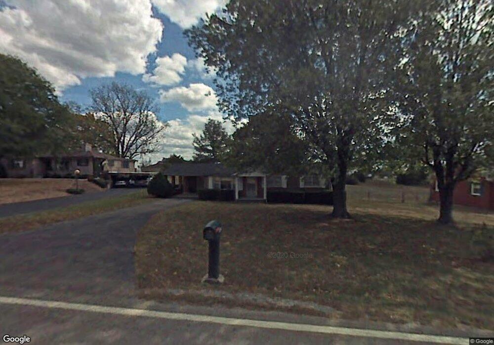 307 Pleasant Hill Dr, Harrodsburg, KY 40330 - photo 1