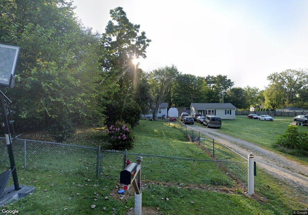 5225 Adkins St, Columbus, IN 47201 - photo 1