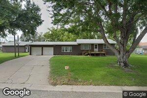 512 F St, Stapleton, NE 69163