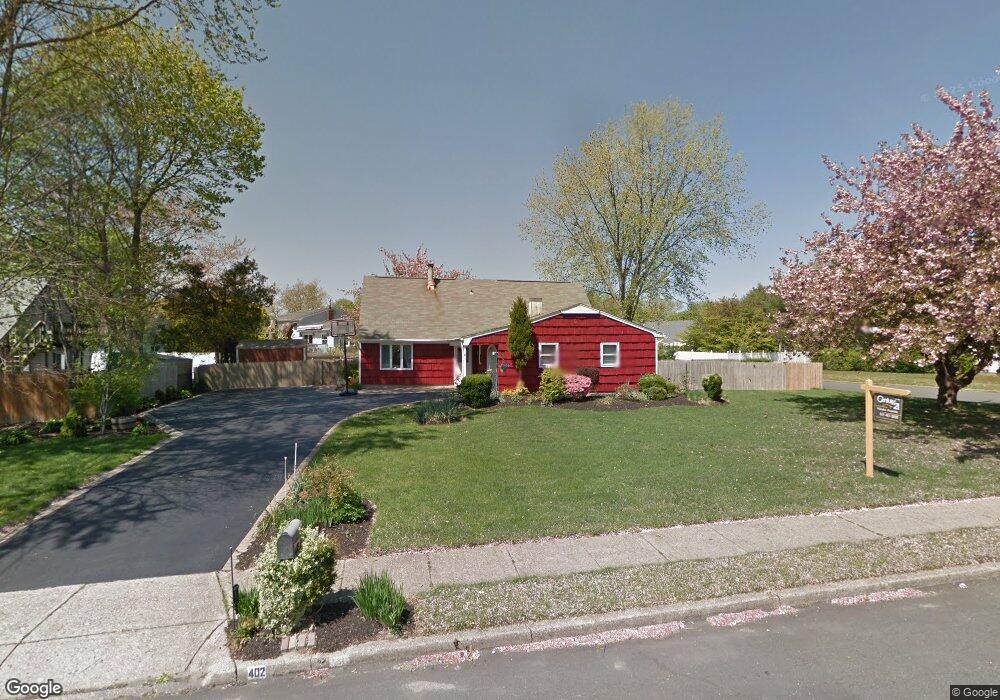 402 Greenbelt Pkwy, Holtsville, NY 11742 - photo 1