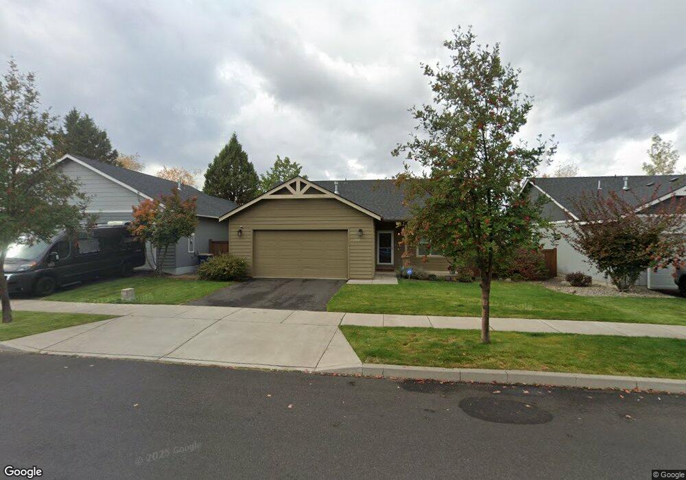 63709 Hunters Cir, Bend, OR 97701 - photo 1